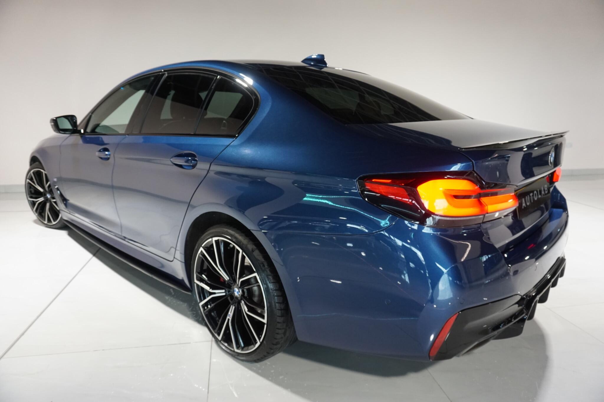 BMW 5 Series 3.0 530d MHT M Sport Saloon 4dr Diesel Hybrid Steptronic xDrive Euro 6 (s/s) (286 ps)